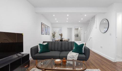 Three-Bedroom Vacation Home 