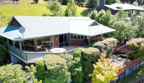 Five-Bedroom Holiday Home