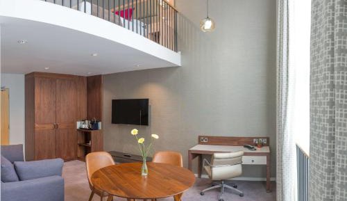 King Room Suite