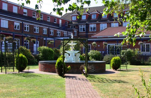 Purfleet Hotel | Best Western Thurrock Hotel