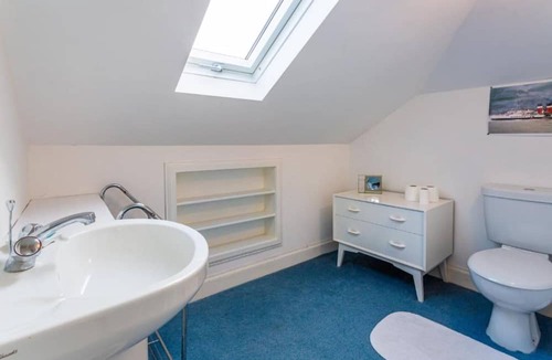 Brodick Apartment | Beach Front Flat, Brodick