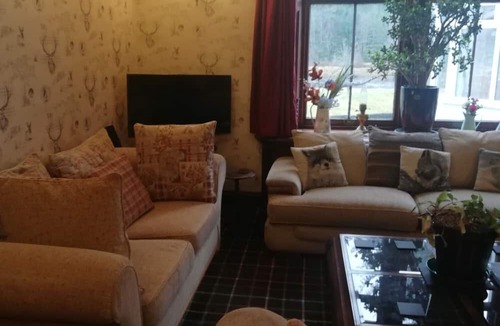 Mainland Apartment | Inchbae Lodge - Free fishing for guests