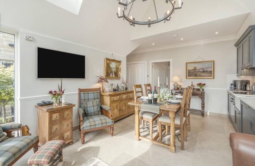 Kirkliston Cottage | 1 Bed in Kirkliston (oc-o42755)