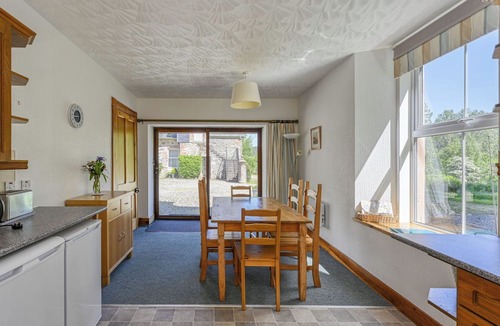 Glen Urquhart House | Coach House on Aigas Golf Course by Interhome