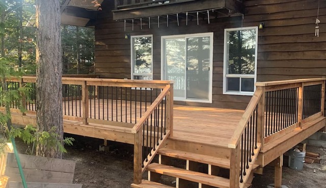 Welcome to the Cozy Cottage with sand beach, WiFi and AC in delightful Thessalon