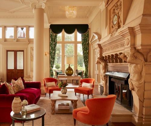 Hall Hotel 